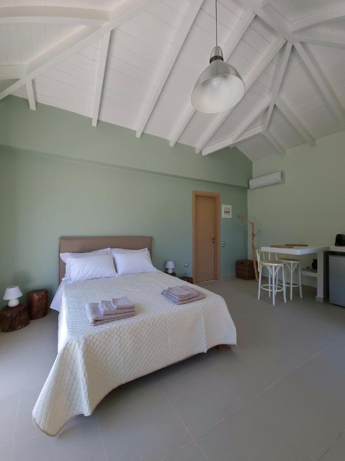 Melissafarm Guest House Epidaurus Esterno foto